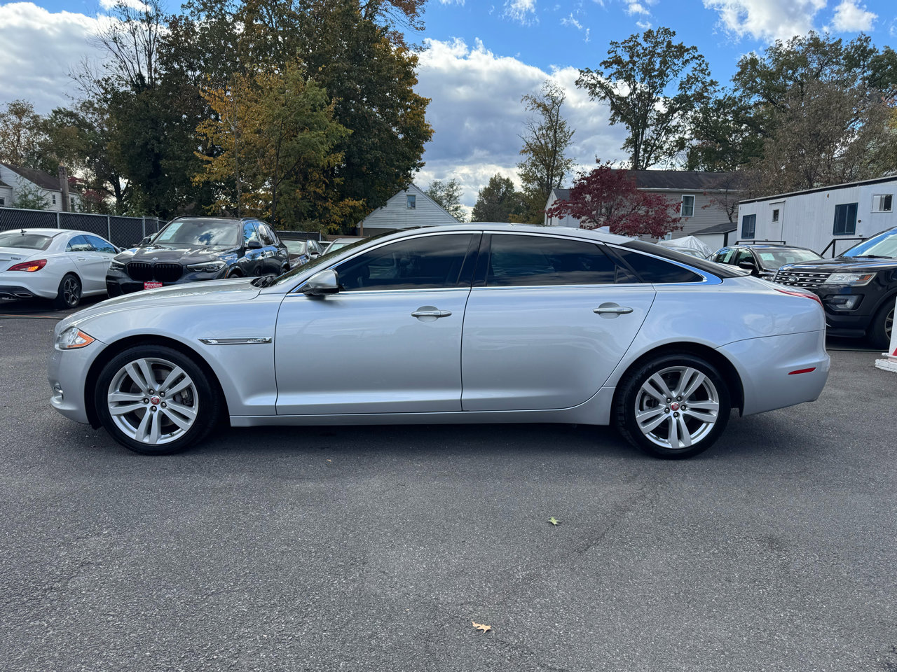 Used 2015 Jaguar XJ L Portfolio image 4