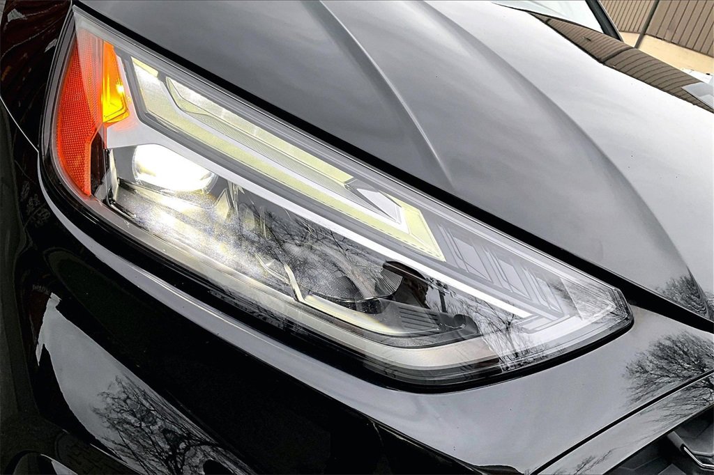 Used 2025 Audi Q5 2.0T Premium w/ Convenience Plus Package image 32