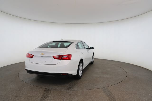 Used 2023 Chevrolet Malibu LT image 17