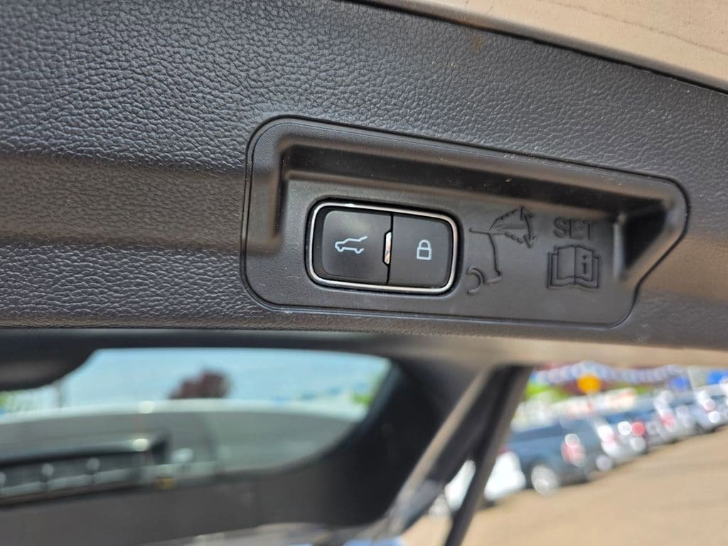 Used 2020 Ford Explorer 2WD image 20