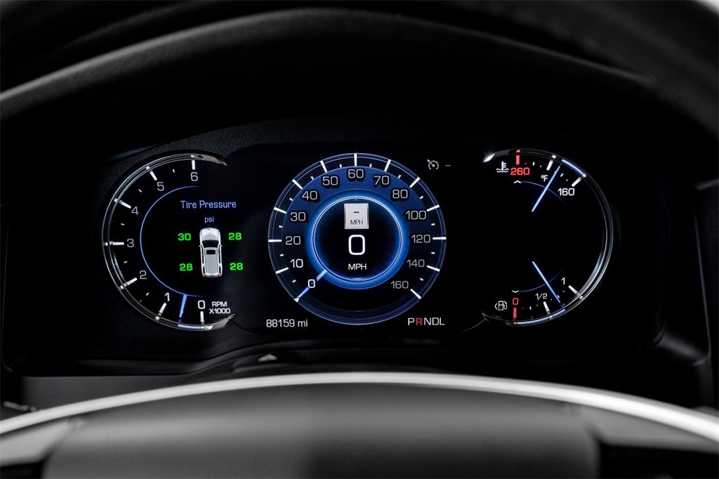 Used 2019 Cadillac Escalade ESV Luxury image 16