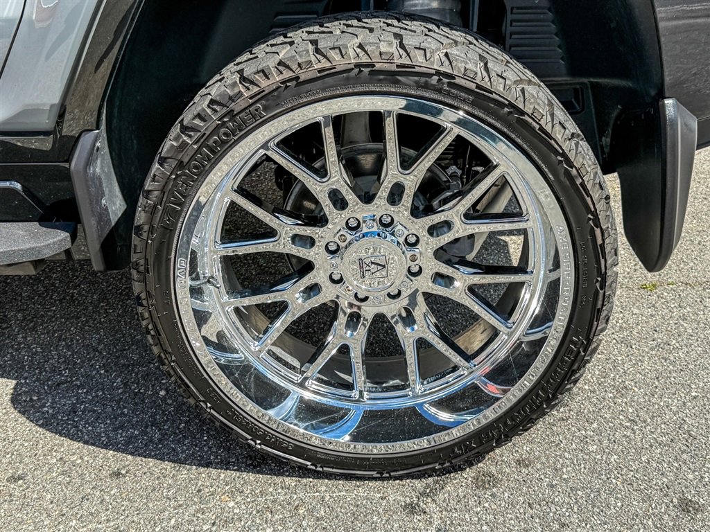 Used 2024 GMC Hummer EV 3X w/ LPO, Illumination Package image 26