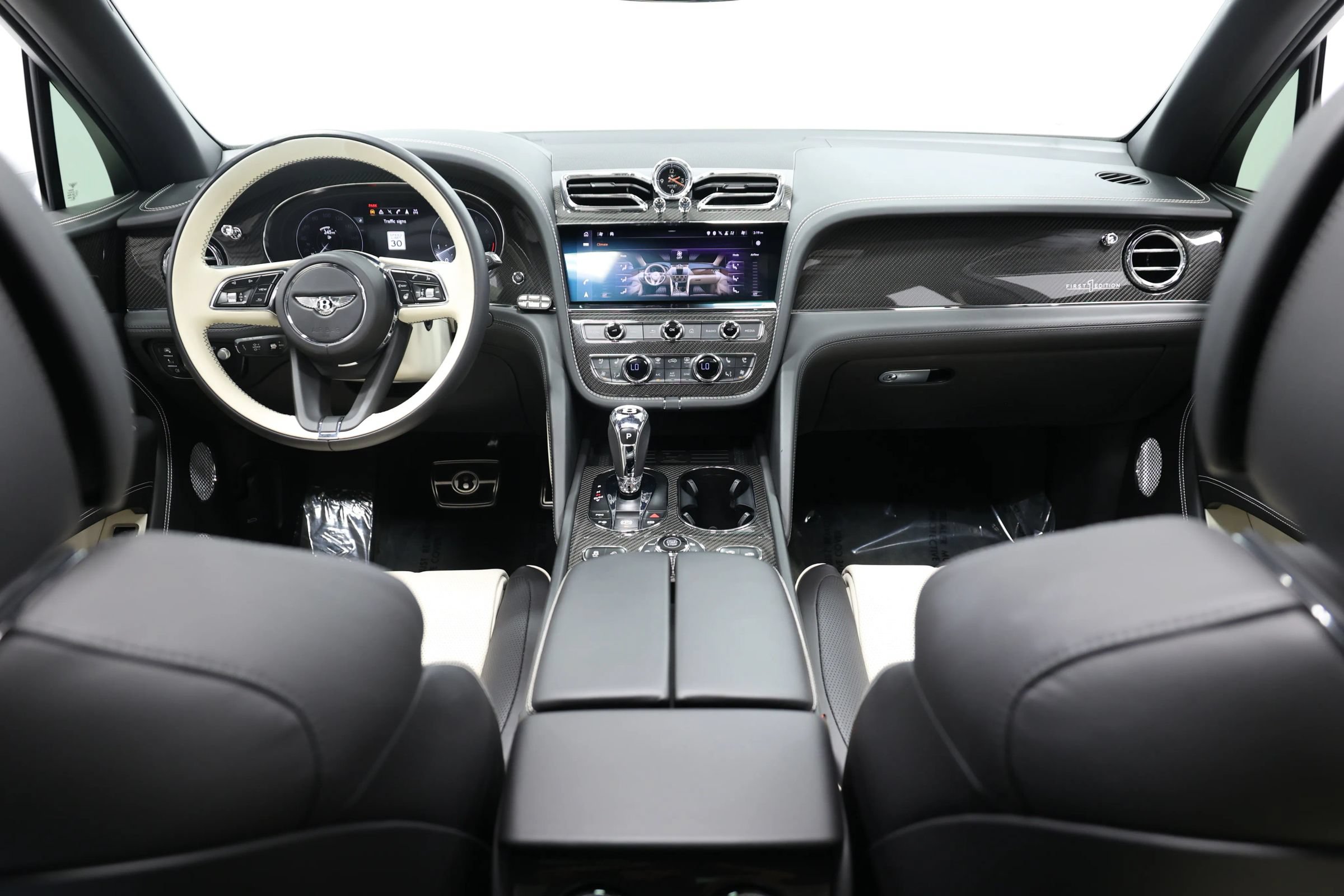 Used 2021 Bentley Bentayga w/ First Edition Specification AWD/4WD image 25