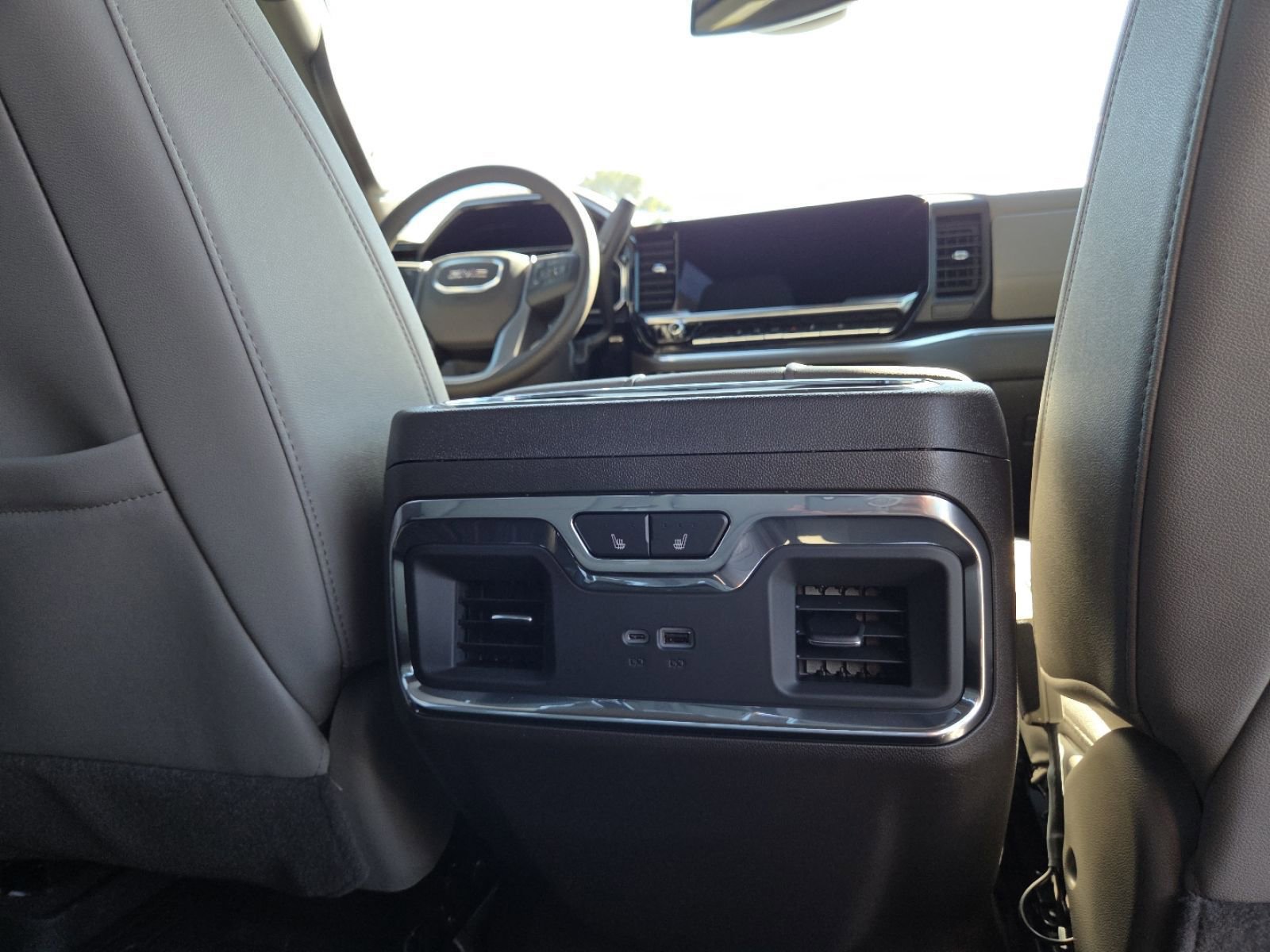 New 2026 GMC Sierra 2500 SLT w/ SLT Premium Package image 30