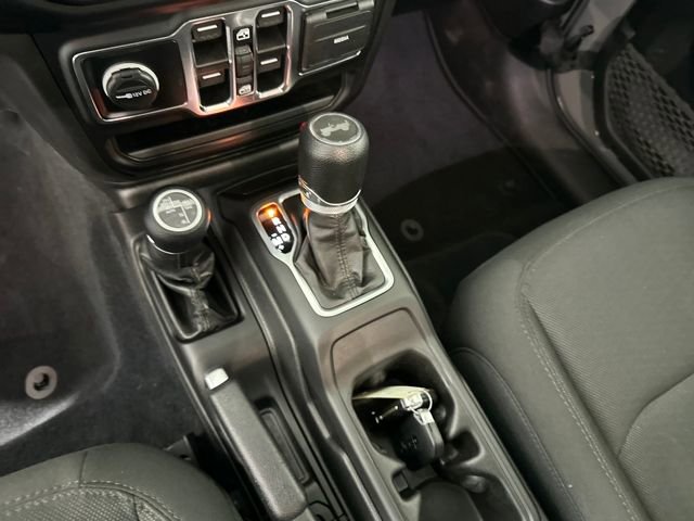 Used 2023 Jeep Wrangler Unlimited w/ Cold Weather Group image 20