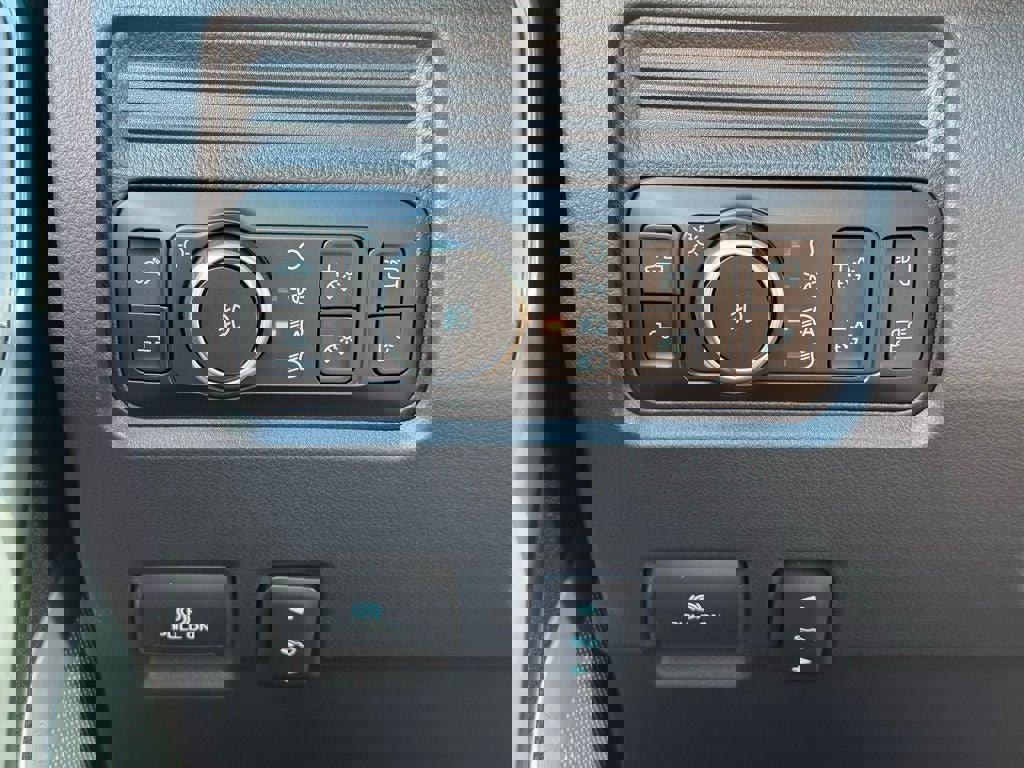 New 2026 Ford F350 Platinum image 28