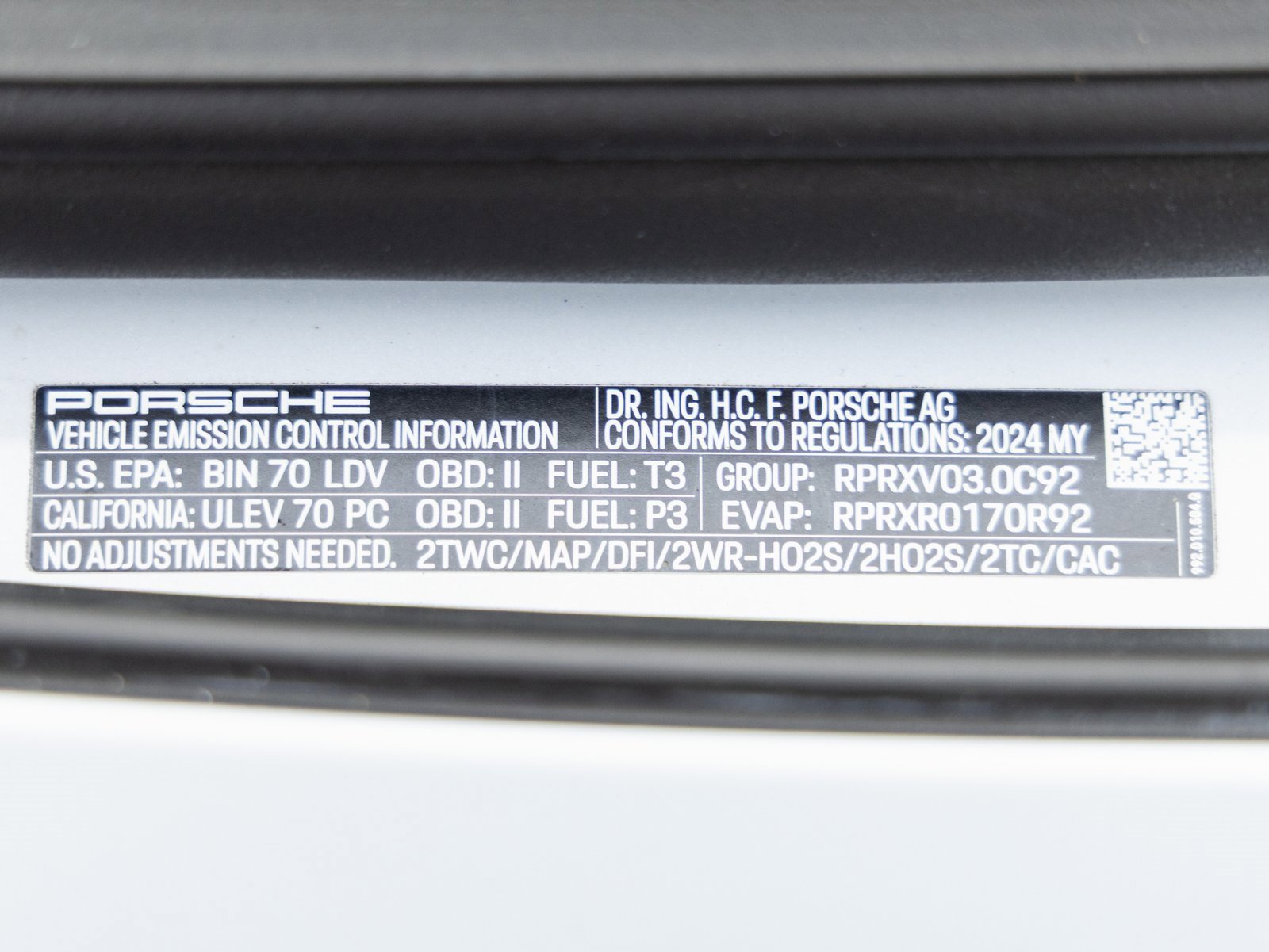 Used 2024 Porsche 911 Targa 4S w/ Premium Package image 35