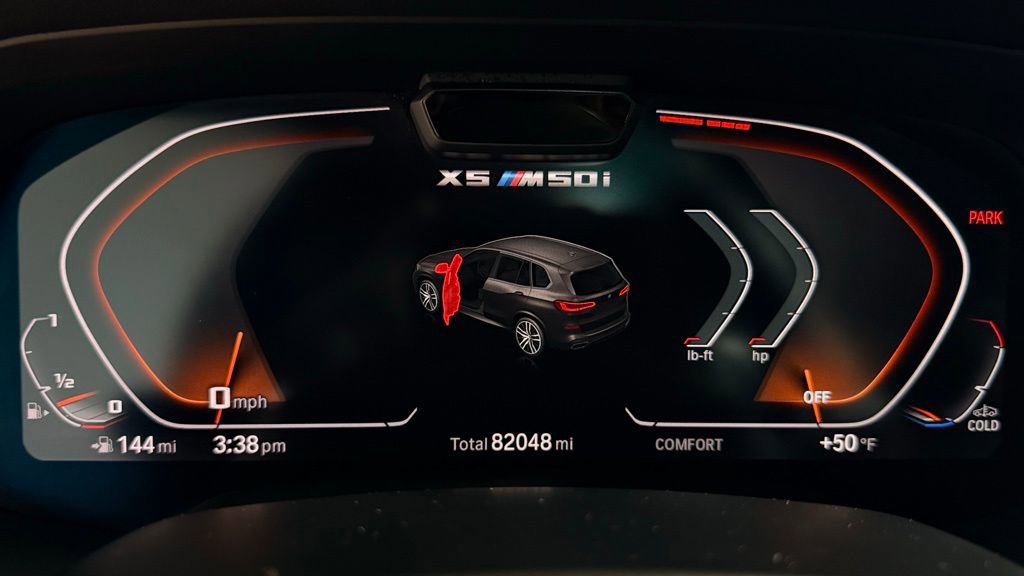 Used 2020 BMW X5 M50i w/ Executive Package image 18