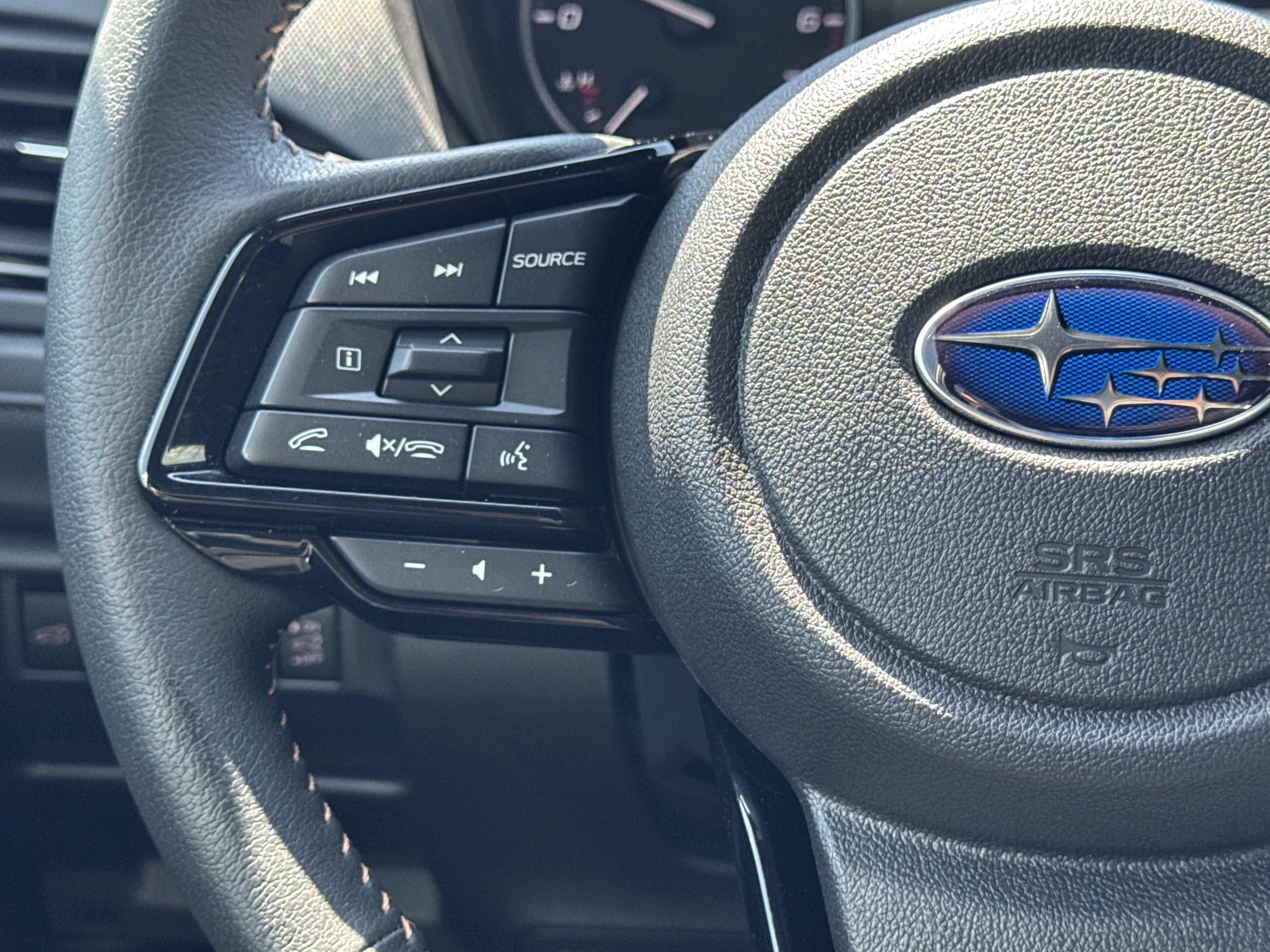 Certified 2025 Subaru Forester Touring AWD/4WD image 7