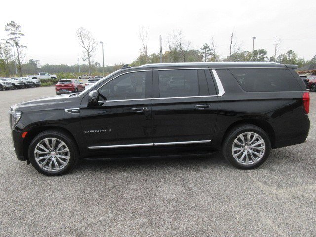 Used 2023 GMC Yukon XL Denali w/ LPO, Floor Liner Package image 8
