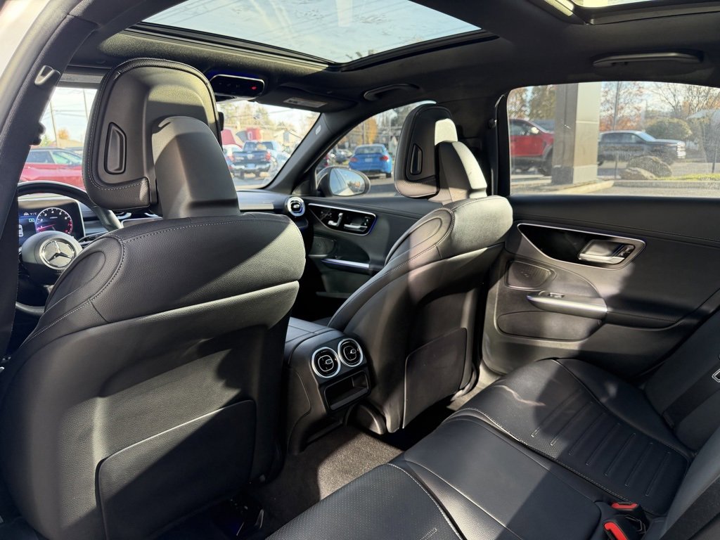 Used 2022 Mercedes-Benz C 300 4MATIC Sedan image 29