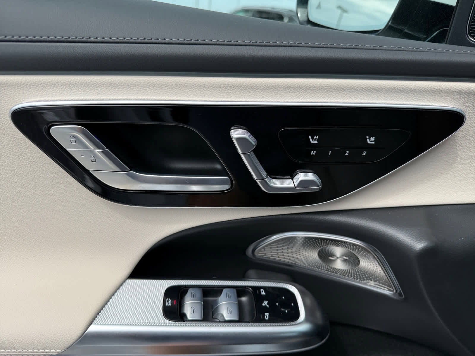 New 2026 Mercedes-Benz E 450 4MATIC Sedan image 25