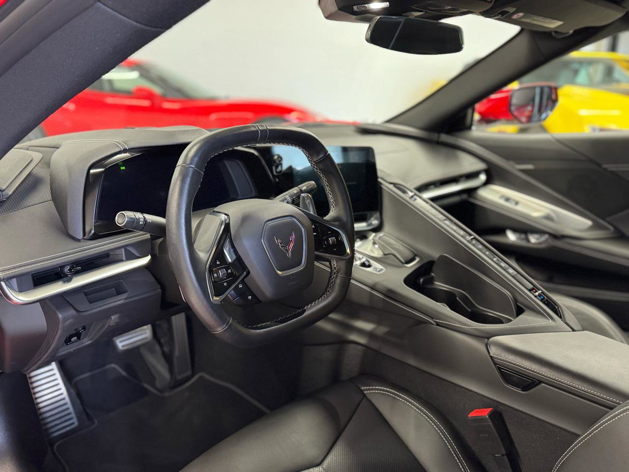 Used 2021 Chevrolet Corvette Stingray Coupe w/ Z51 Performance Package image 15