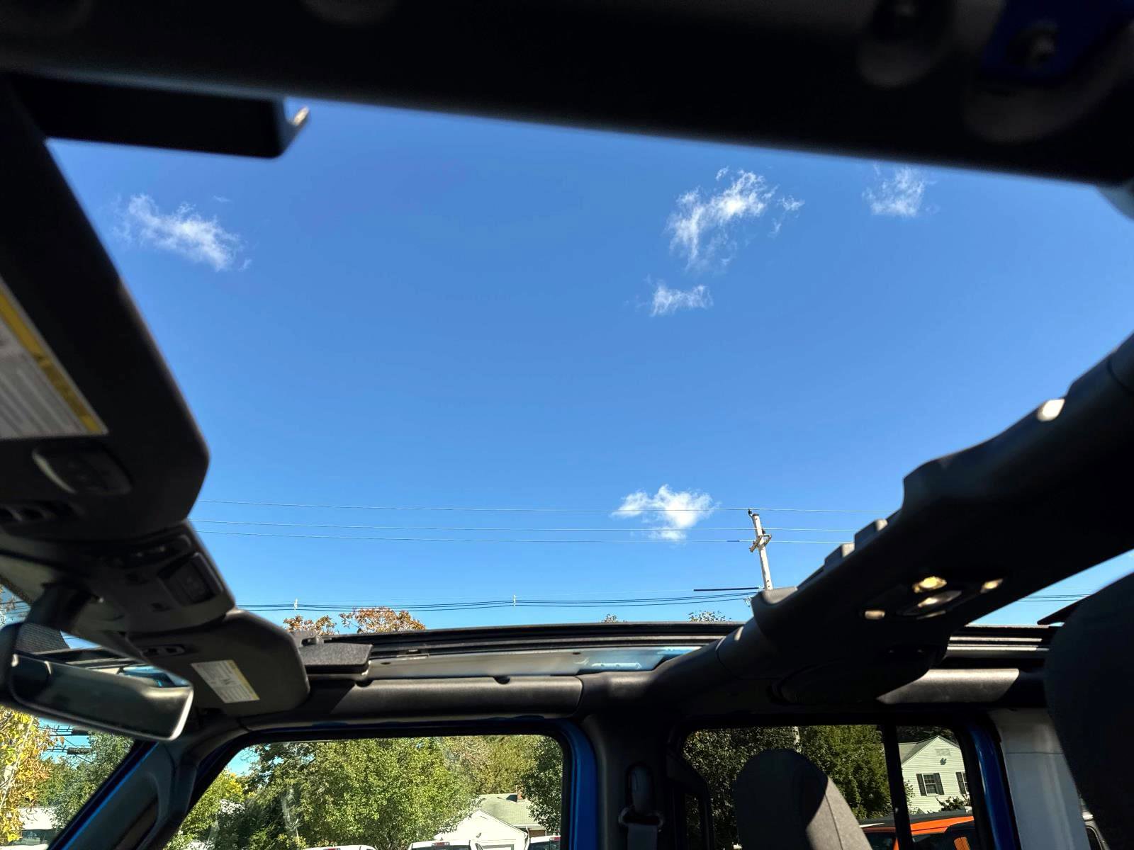 Used 2022 Jeep Wrangler Unlimited Rubicon 4xe w/ Steel Bumper Group image 7