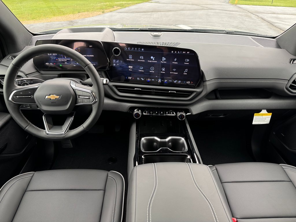 New 2025 Chevrolet Silverado EV LT image 14
