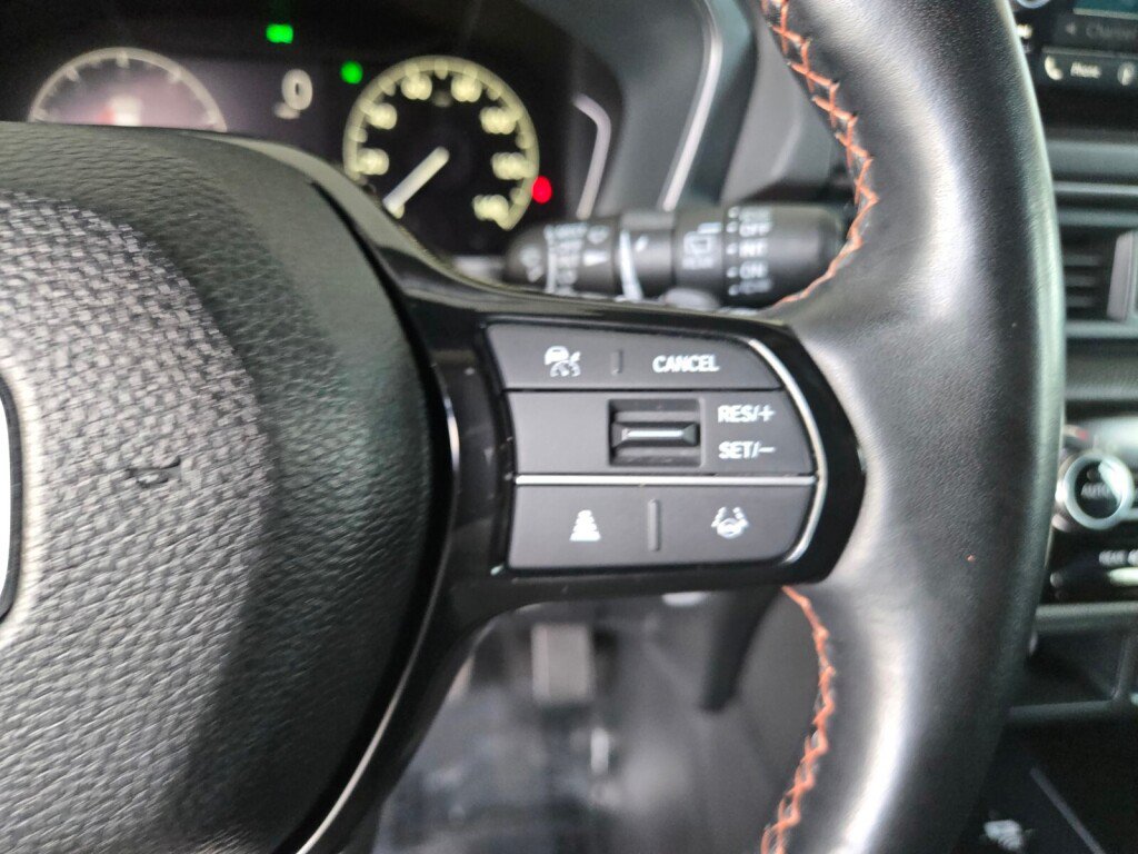 Certified 2023 Honda Pilot TrailSport image 12