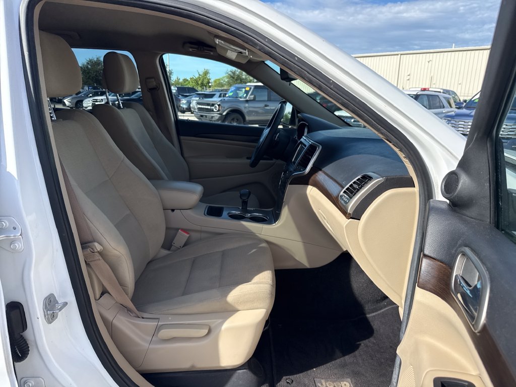Used 2014 Jeep Grand Cherokee Laredo w/ Quick Order Package 23E RWD image 22
