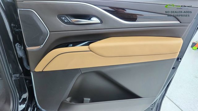 Used 2023 Cadillac Escalade ESV Premium Luxury image 28