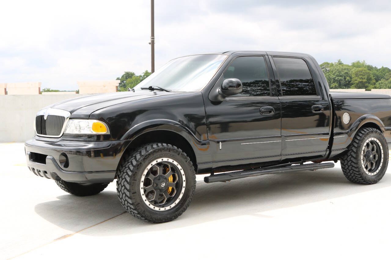 Used 2002 Lincoln Blackwood RWD image 29
