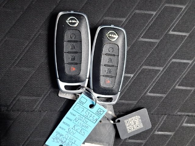 Certified 2024 Nissan Kicks SV FWD image 29