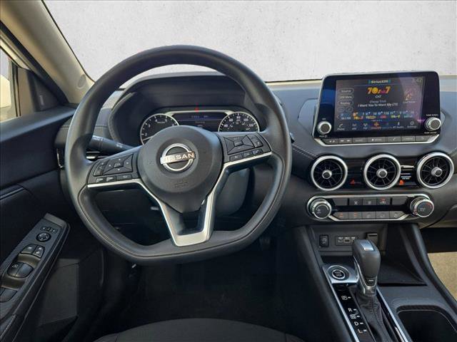 Used 2024 Nissan Sentra SV image 17
