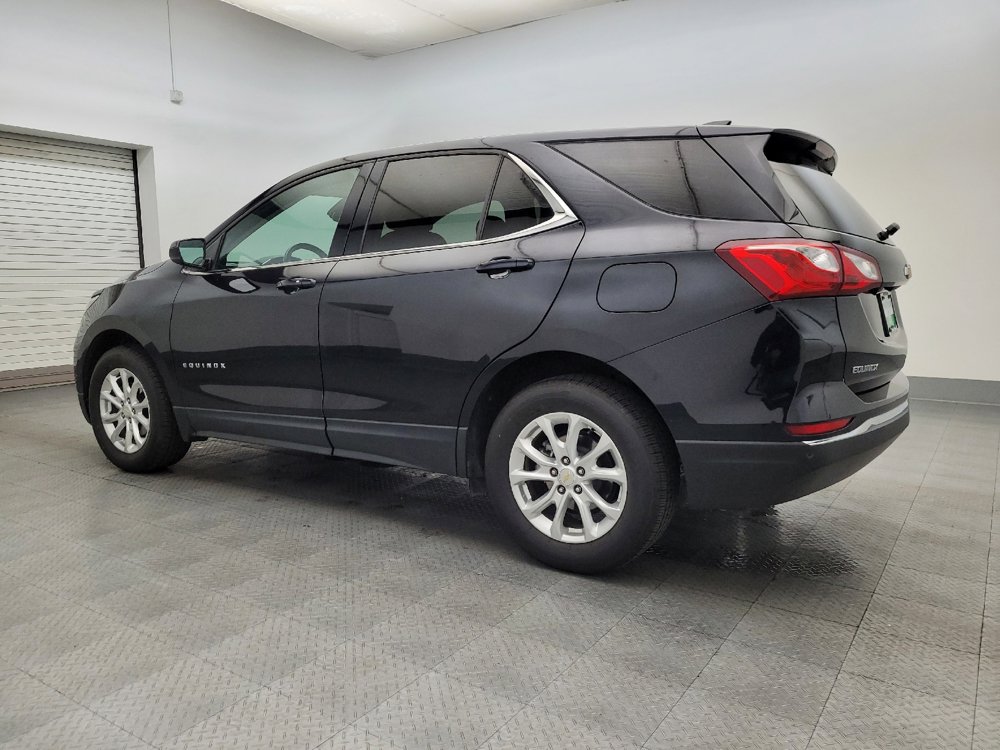 Used 2020 Chevrolet Equinox LT w/ Driver Convenience Package image 3