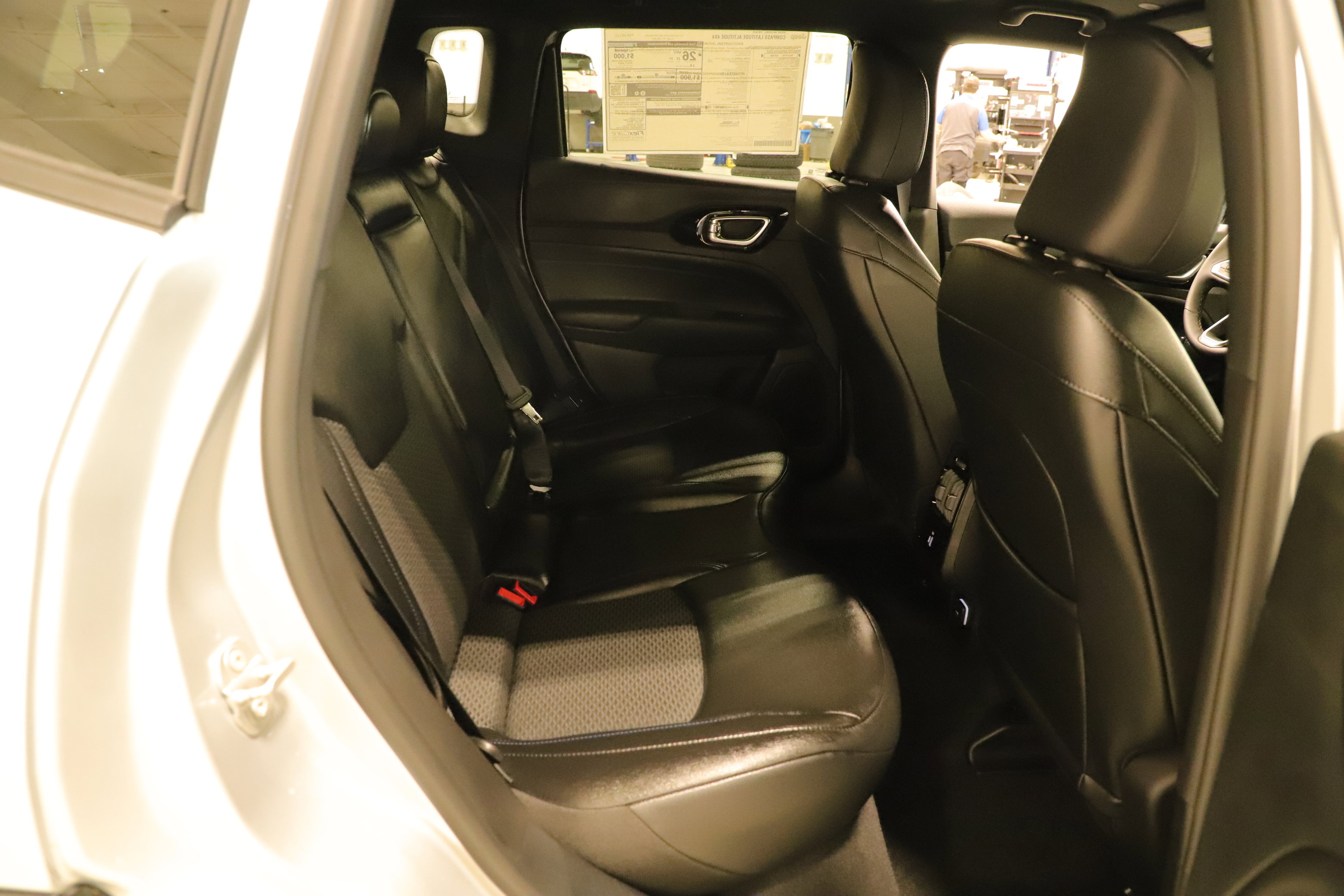 New 2026 Jeep Compass Latitude image 14