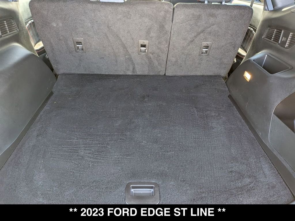 Used 2023 Ford Edge ST-Line AWD/4WD image 24