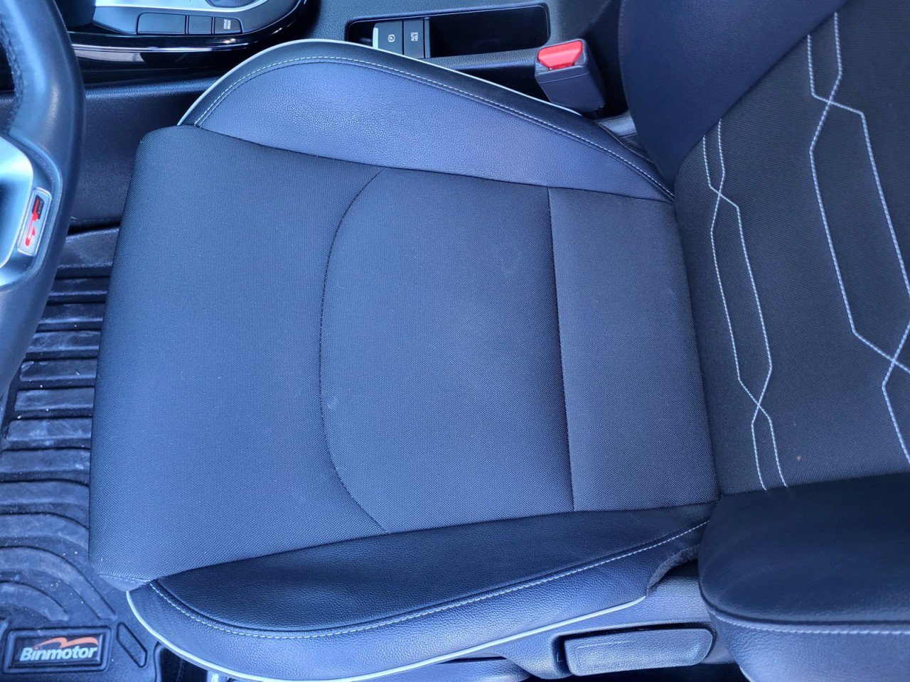 Used 2023 Kia Forte GT-Line w/ GT-Line Premium Package image 32