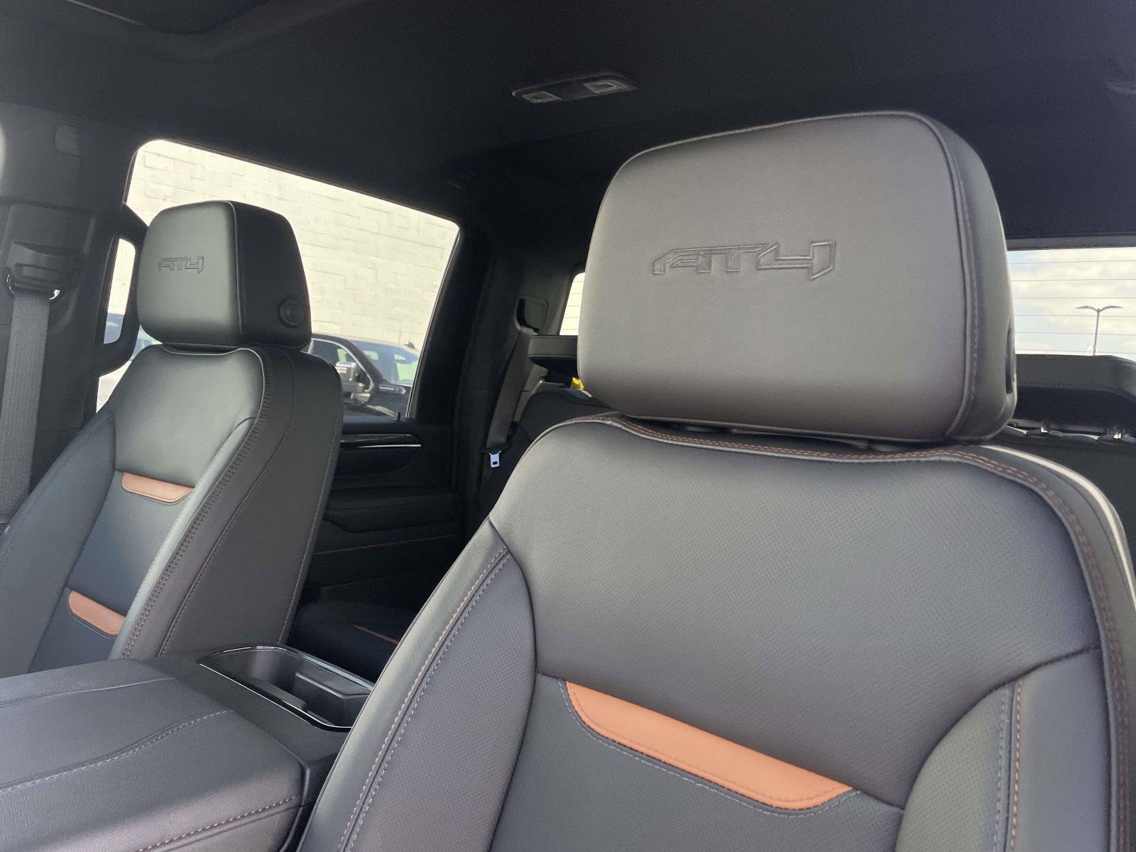 New 2025 GMC Sierra 2500 AT4 w/ AT4 Premium Plus Package image 23