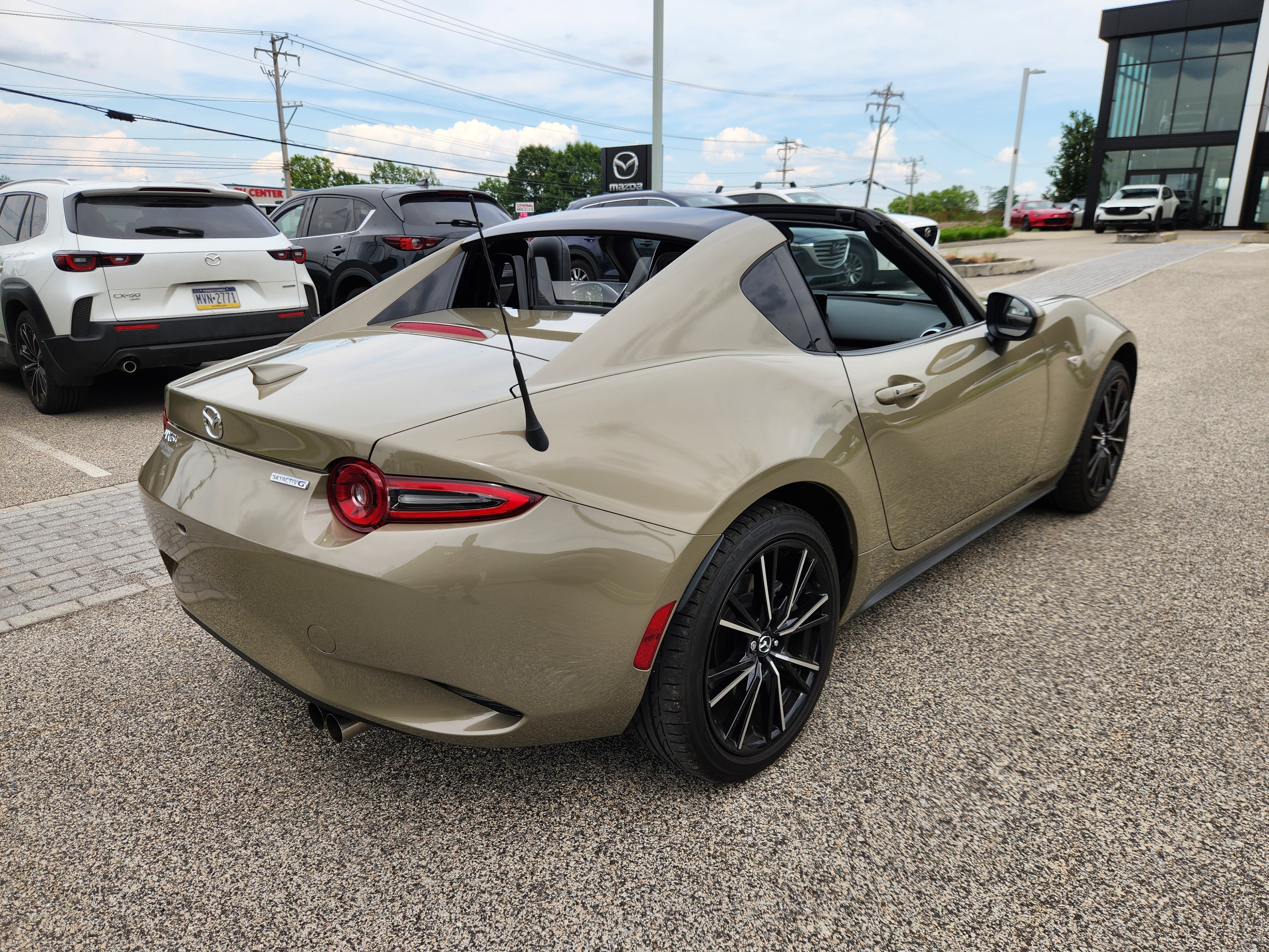 Certified 2024 MAZDA MX-5 Miata RF Grand Touring RWD image 10