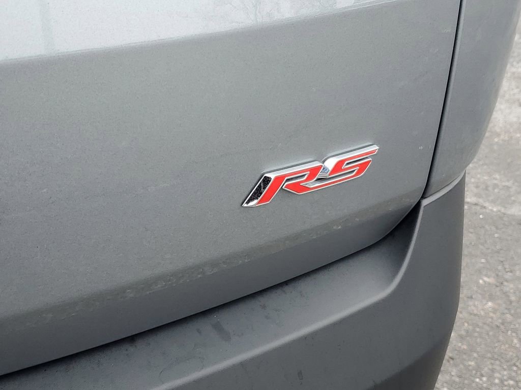 Used 2023 Chevrolet Traverse RS w/ LPO, Floor Liner Package image 35