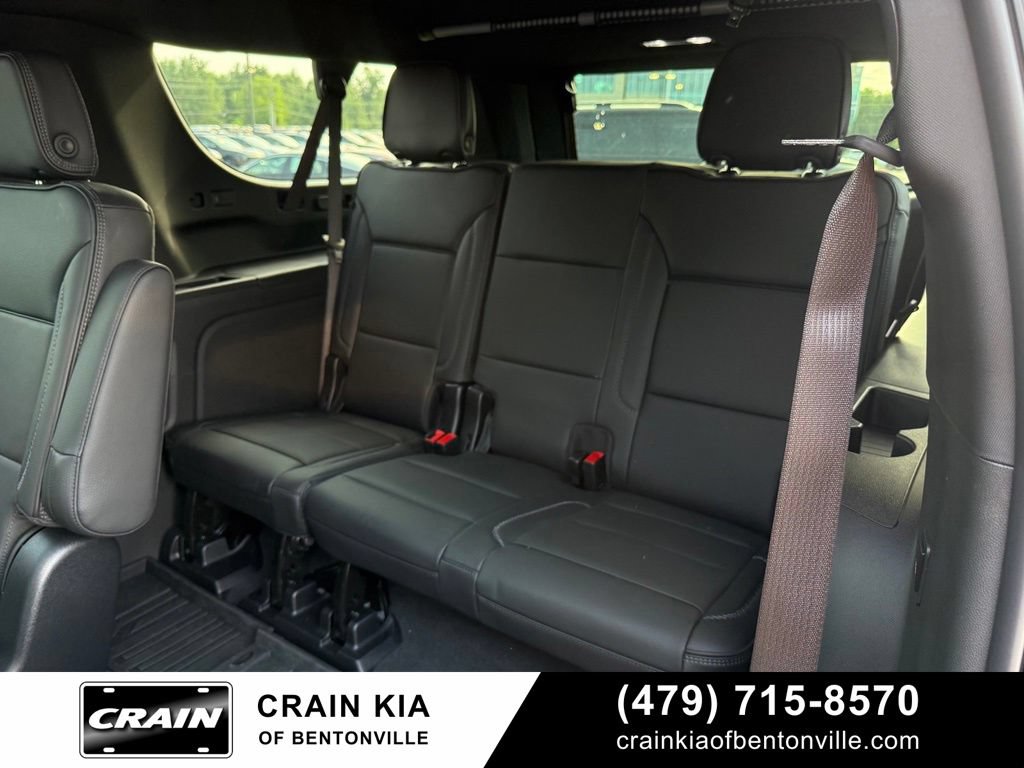 Used 2026 GMC Yukon XL Denali w/ Denali Reserve Package AWD/4WD image 26