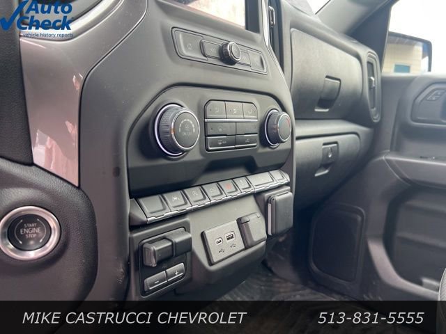 Used 2023 Chevrolet Silverado 1500 Custom Trail Boss w/ LPO, Dark Essentials Package image 8
