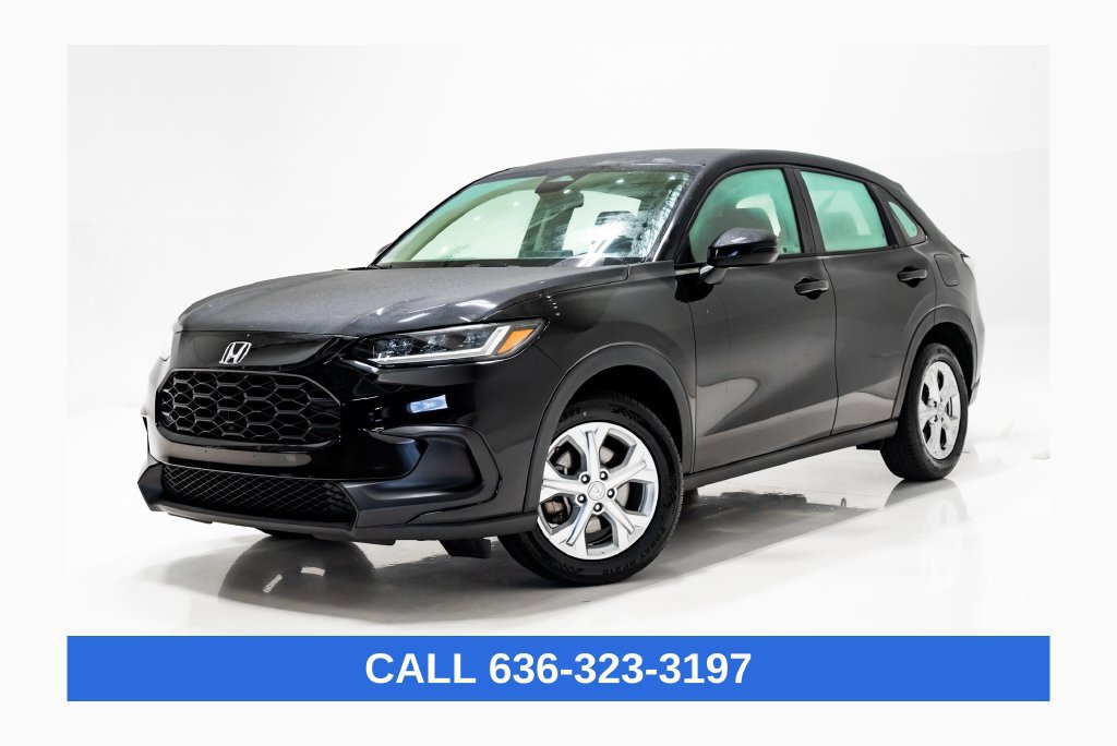 Used 2025 Honda HR-V LX image 1