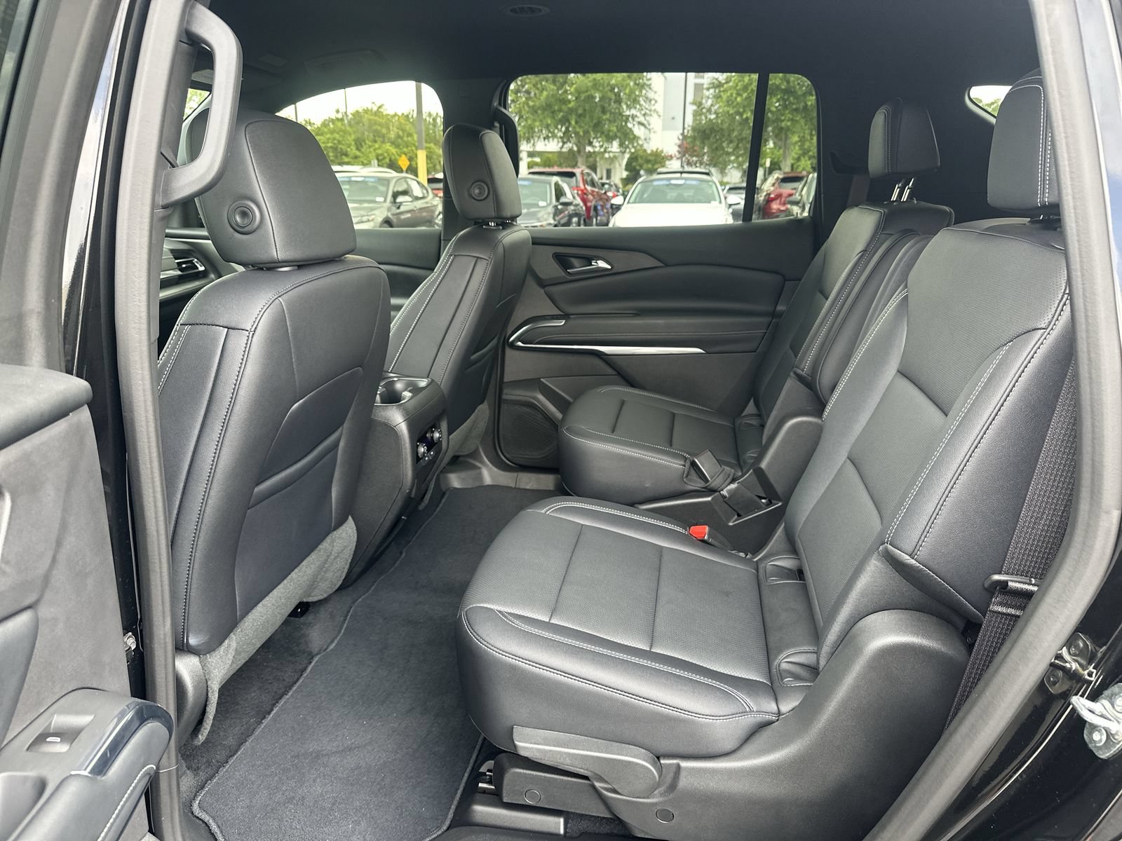 Used 2026 Chevrolet Traverse LT w/ Driver Confidence Package FWD image 31