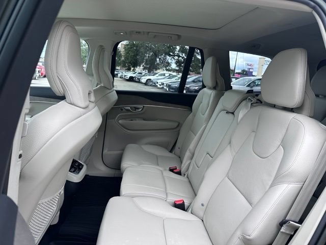 Certified 2023 Volvo XC90 B5 Plus w/ Protection Package Premier AWD/4WD image 15
