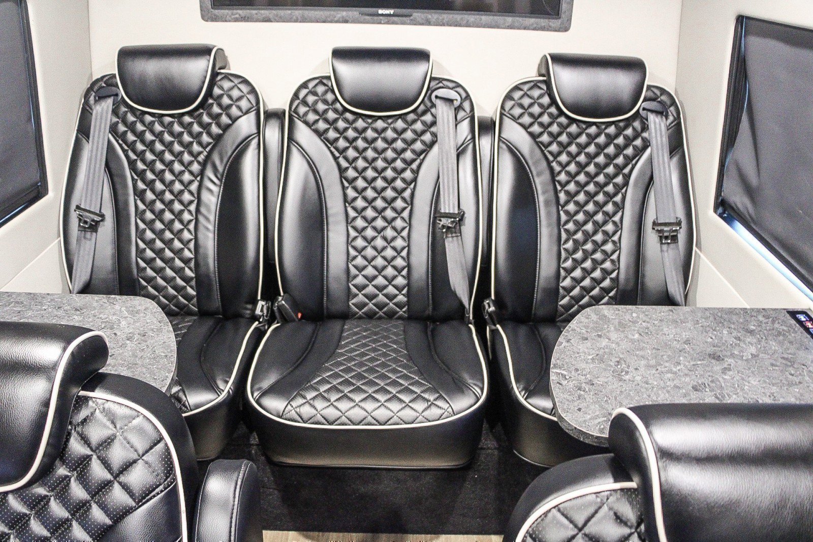 Used 2017 Mercedes-Benz Sprinter 3500 image 15