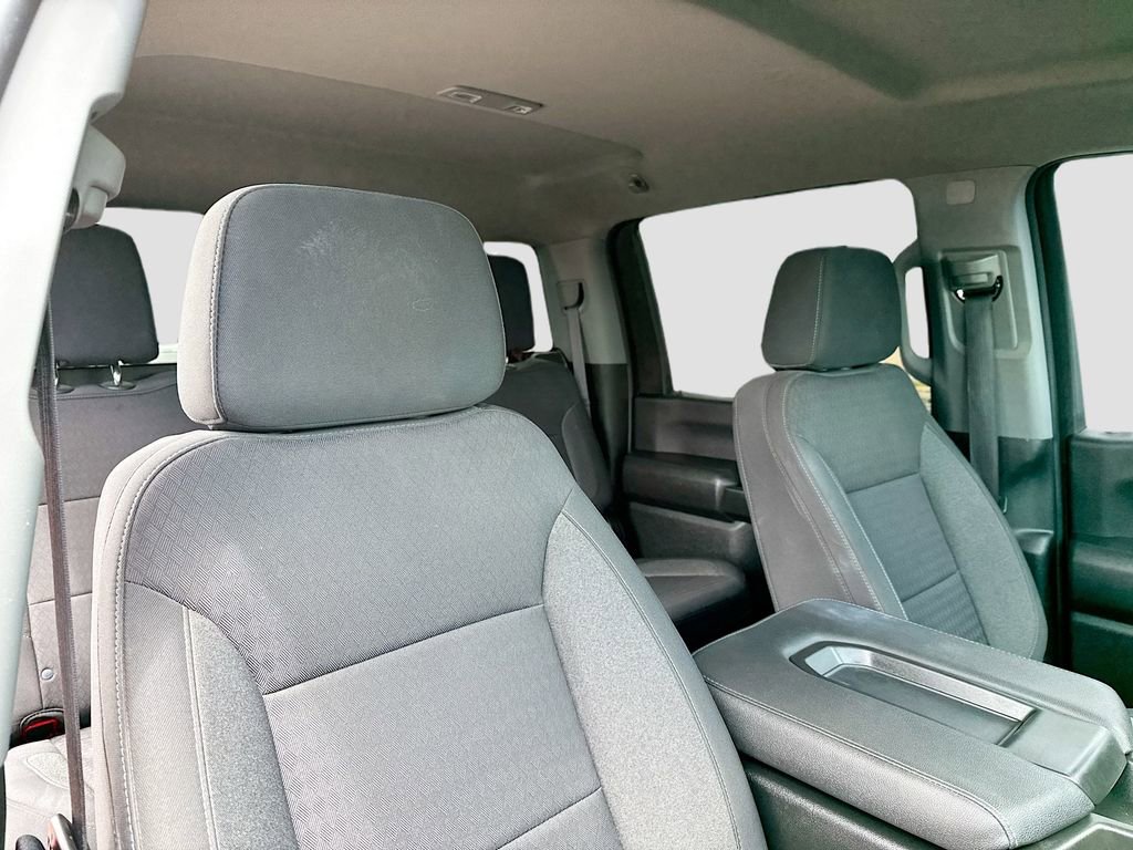 Used 2024 Chevrolet Silverado 2500 Custom w/ Custom Value Package image 23