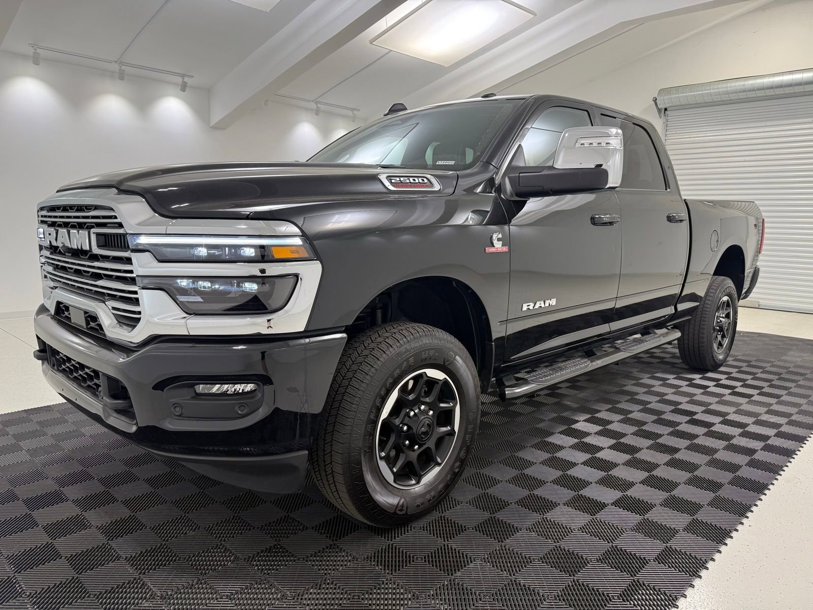Used 2025 RAM 2500 Laramie image 3