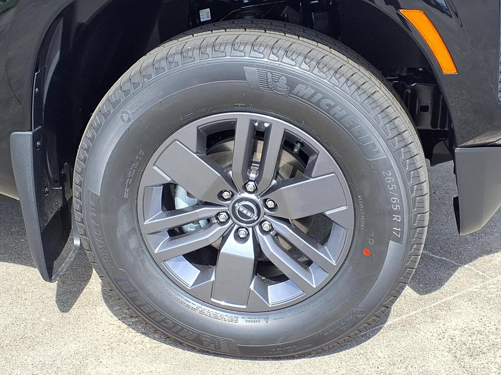 New 2026 Nissan Frontier SV w/ SV Convenience Package RWD image 9