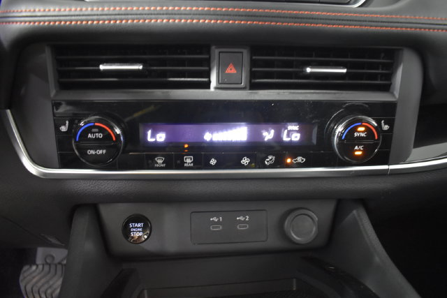 Certified 2025 Nissan Rogue SV AWD/4WD image 18