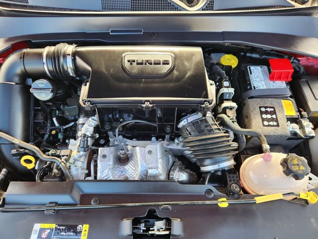 Used 2025 Jeep Compass Trailhawk image 31