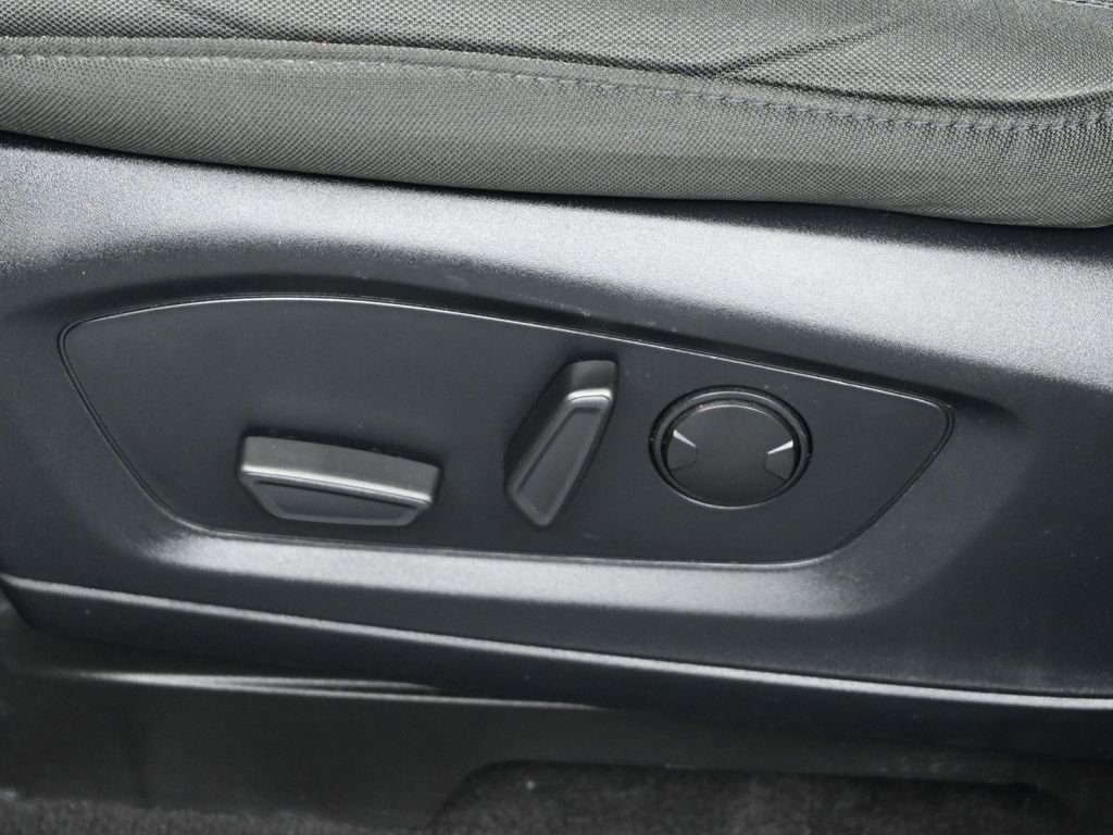 Certified 2021 Ford Explorer XLT image 10