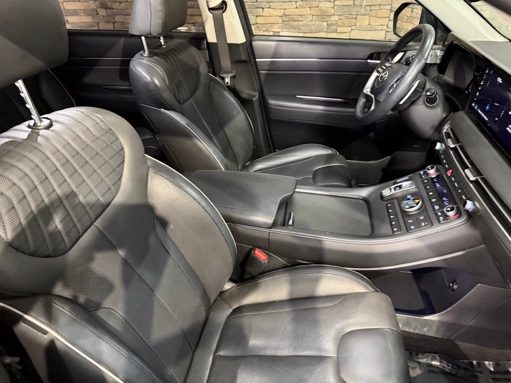 Used 2023 Hyundai Palisade Limited AWD/4WD image 32