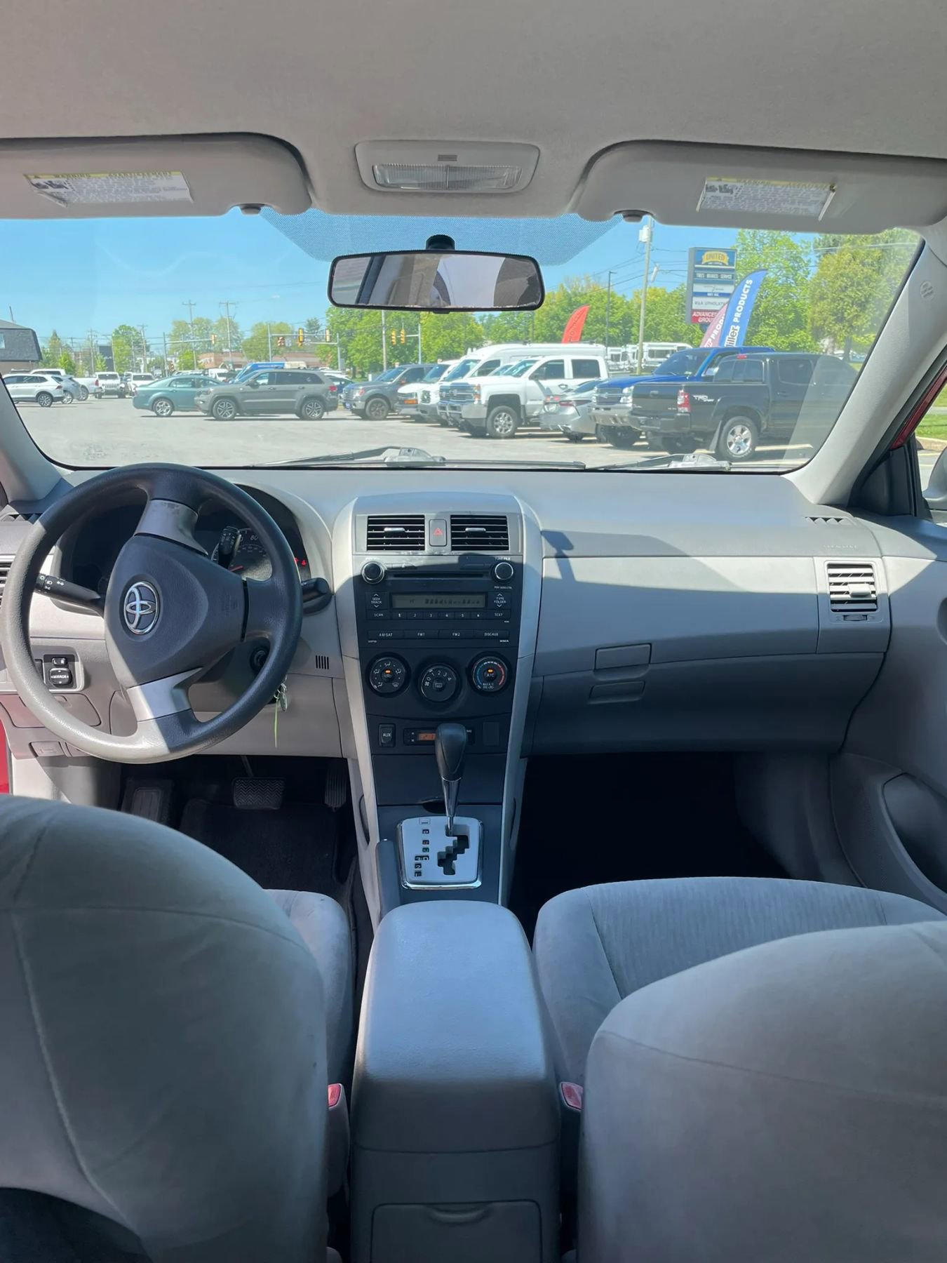 Used 2010 Toyota Corolla LE FWD image 34