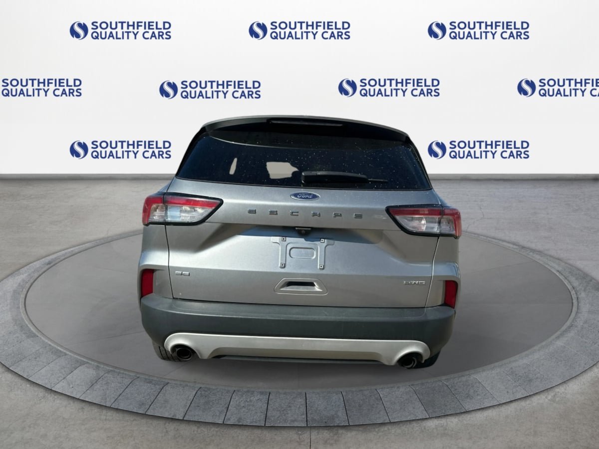 Used 2022 Ford Escape SE AWD/4WD image 5