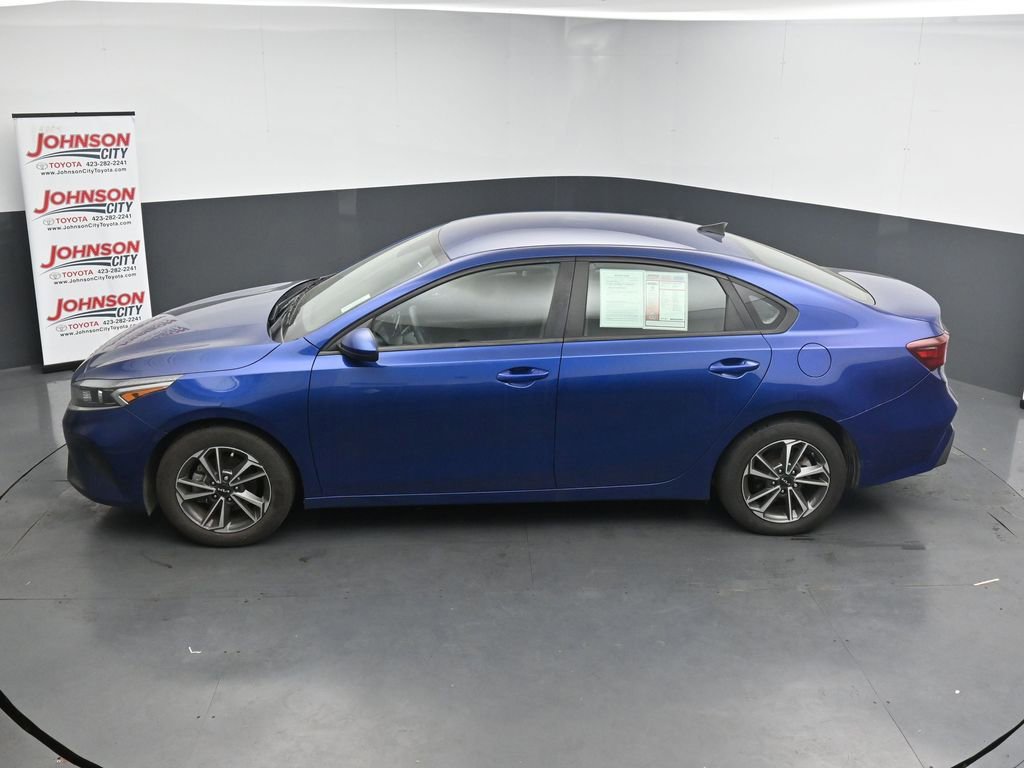 Used 2022 Kia Forte LXS image 25