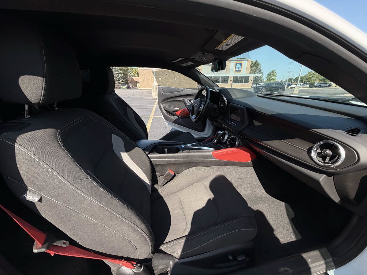 Used 2022 Chevrolet Camaro LT w/ Redline Edition RWD image 15