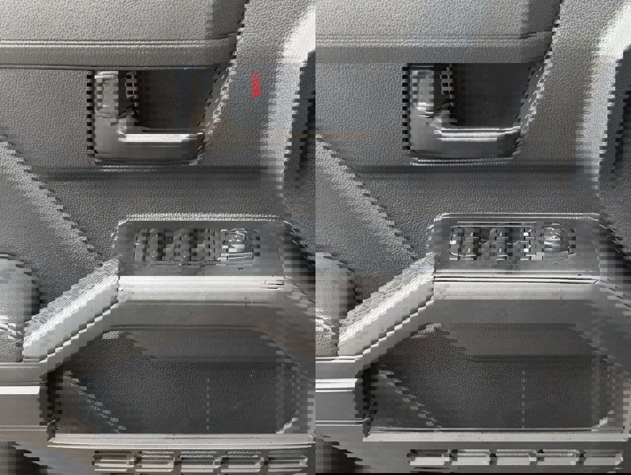 Used 2025 Toyota Tacoma SR RWD image 25